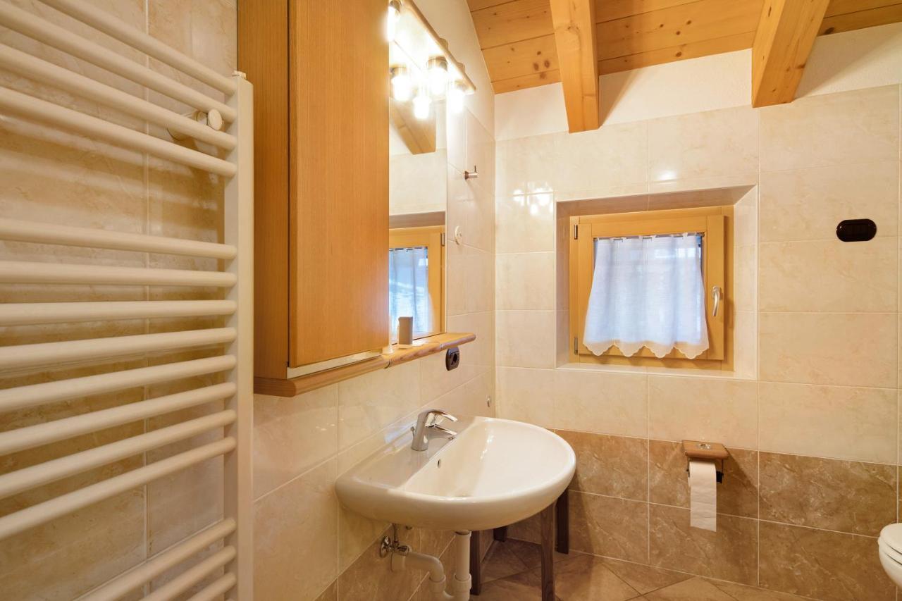 Rosso Al Bait Da Giulio Appartement Livigno Buitenkant foto